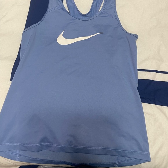 Nike tank top - Picture 1 of 3